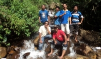 Para Pastor Pasionis dalam picnic persaudaraan di Flores - NTT